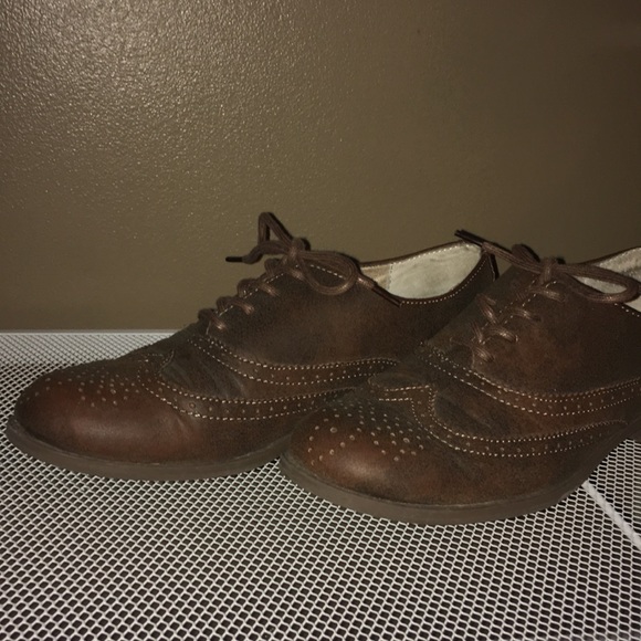 Oxford Flats - Picture 2 of 6